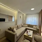 Апартаменты Centar - *