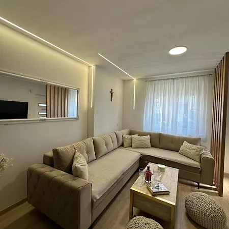 Apartmán Centar - *